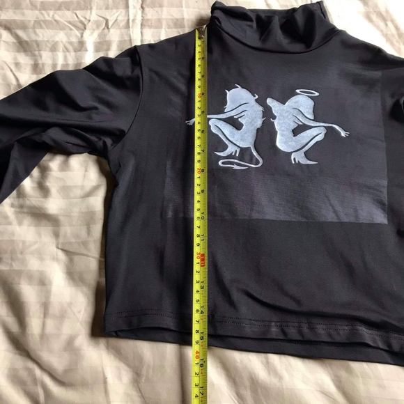 Black Crop Top Turtleneck witb white stripe M - Picture 7 of 11